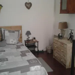 Appartement Le Petit Nid De Zaou, Aups
